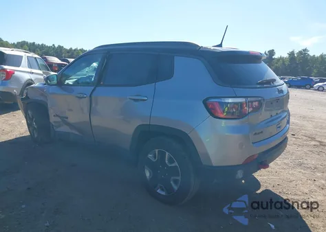 2018 Jeep Compass Trailhawk 4X4 from USA, damaged, VIN 3C4NJDDB8JT341673